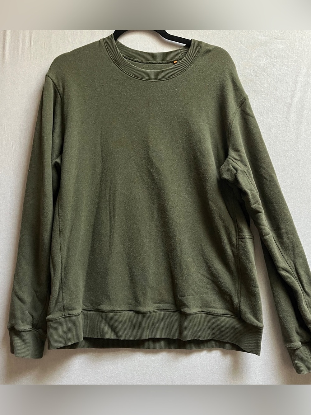 DUER Men's Olive Green Terry Fleece Performance Crewneck Sweater L